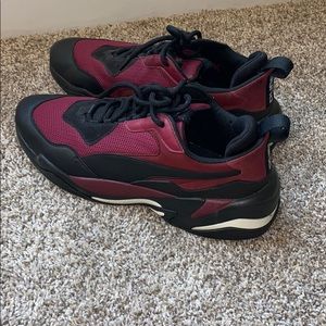 Size 12 puma sneakers